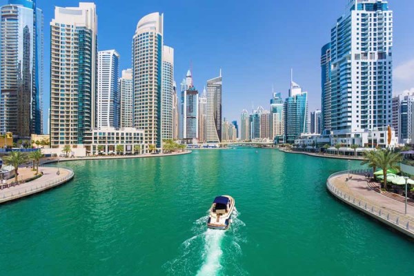 Explore Dubai